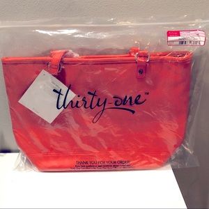 NWT Thirty-One City Chic Coral Calypso Pebble Tote